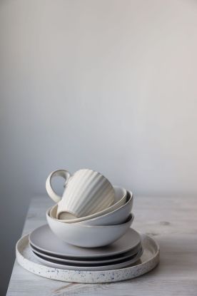 Picture of Stoneware Dinner Set – 12 Piece